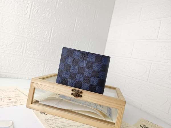 LVコピーウォレット背面デザイン